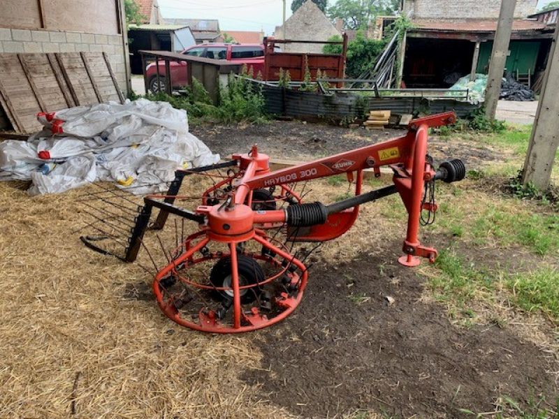 KUHN - HAYBOB 300 - Image 1