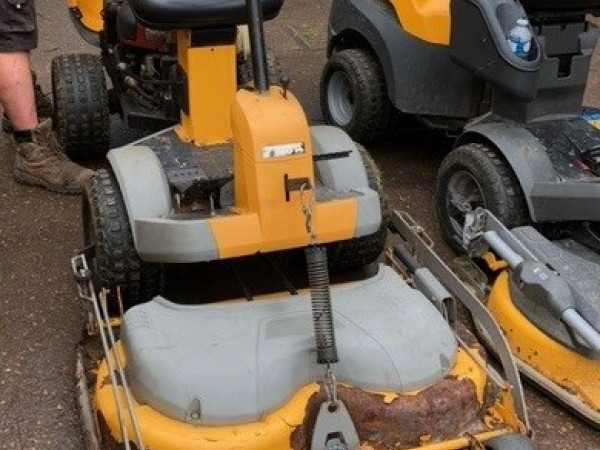 STIGA - PARK RIKE ON MOWER - Image 1