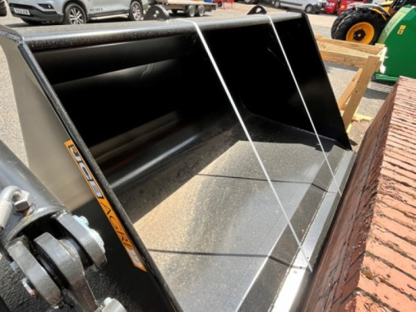 JCB - 7FT 6 BUCKET - Image 1