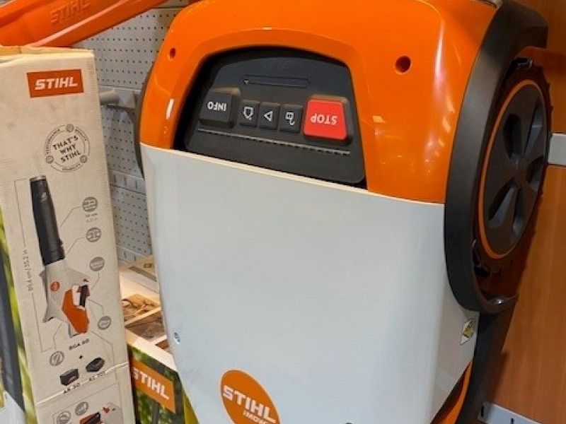 STIHL - IMOW 5 ROBOTIC MOWER - Image 2