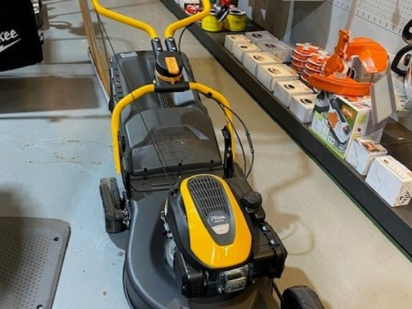 STIGA - 548S MOWER - Image 1