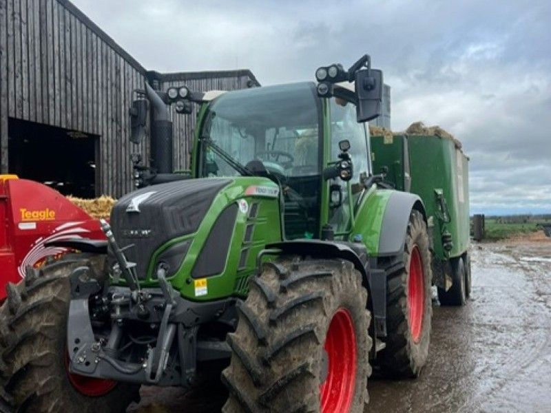 Fendt - 516 Power Plus Tractor - Image 2