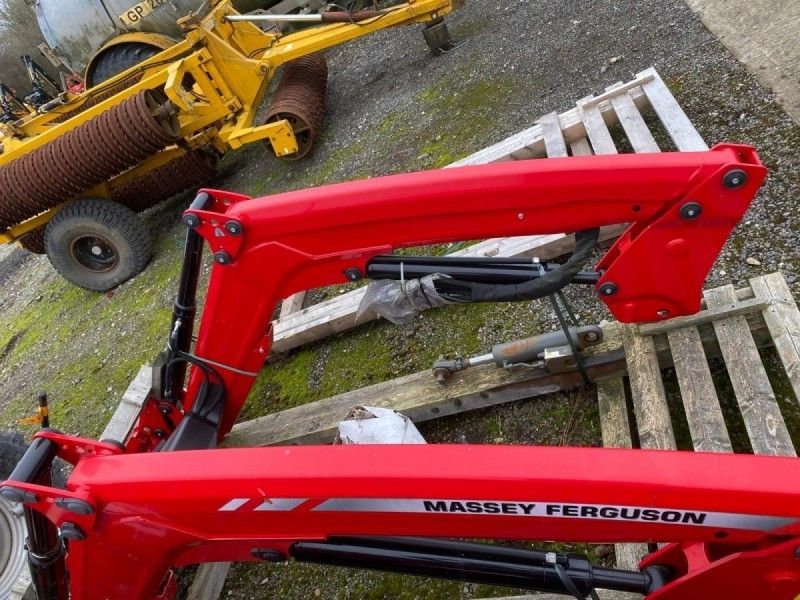 MASSEY FERGUSON - FL4121 LOADER BEAM - Image 2