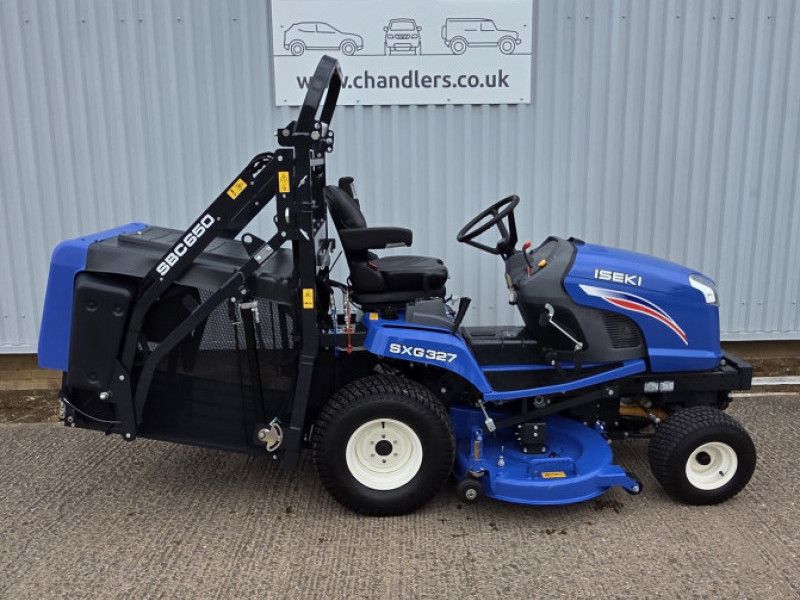 ISEKI - SXG27 54HT RIDE ON MOWER - Image 3