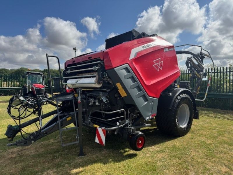 Massey Ferguson - RB4160V PROTEC BALER - Image 2