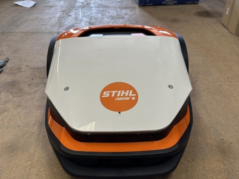 STIHL - IMOW 6 ROBOTIC MOWER - Image 2