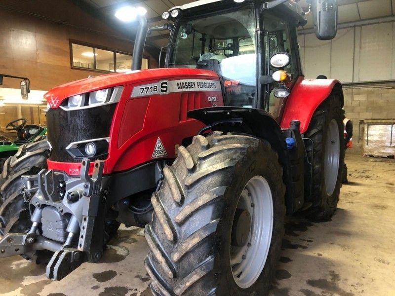 Massey Ferguson - 7718S EFD6 4WD TRACTOR - Image 2