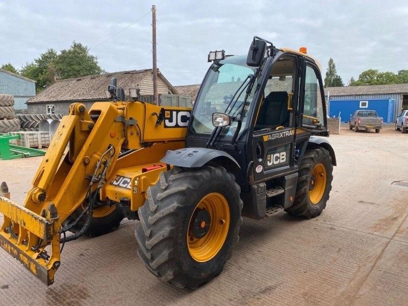 JCB - 542 70 AGRI XTRA - Image 2