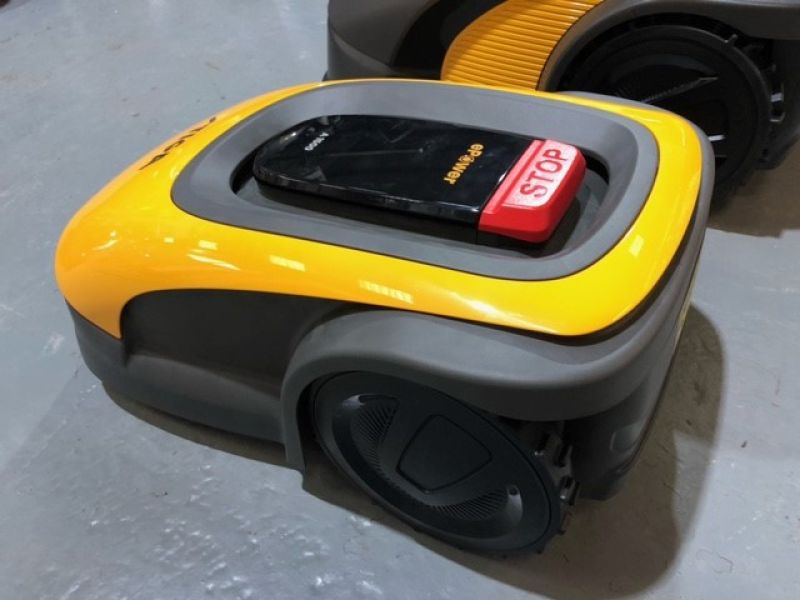 STIGA - A1500 ROBOTIC LAWNMOWER - Image 3