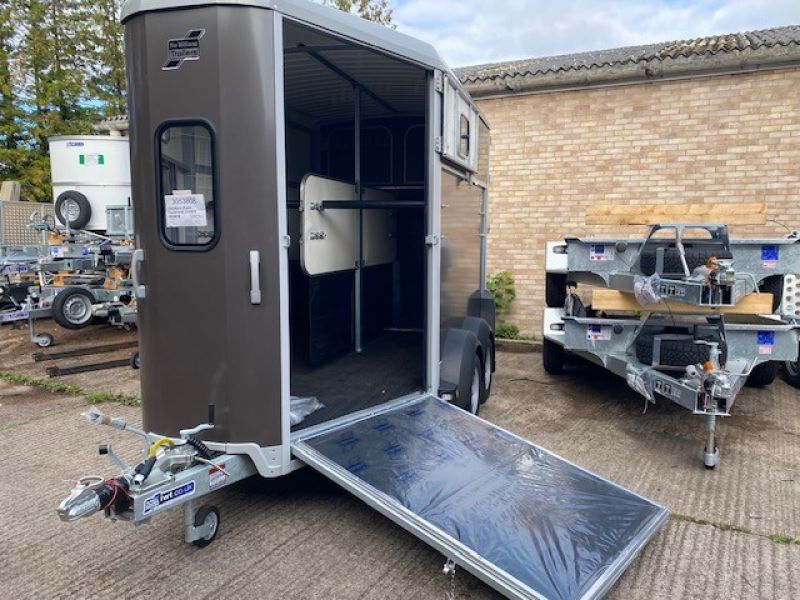 IFOR WILLIAMS - HB511R HORSEBOX - Image 3