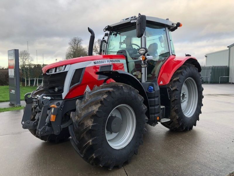 MASSEY FERGUSON - 7S.180 EXD6 4WD TRACTOR - Image 3