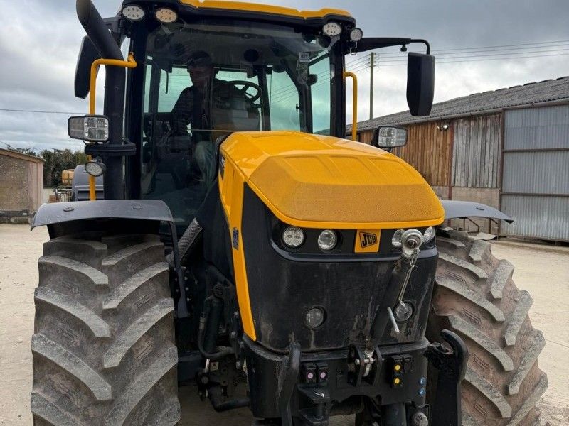JCB - 4220 FASTRAC - Image 3