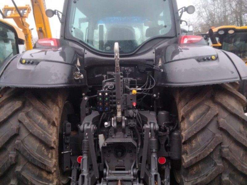 Valtra - T175EA 4WD Tractor - Image 3
