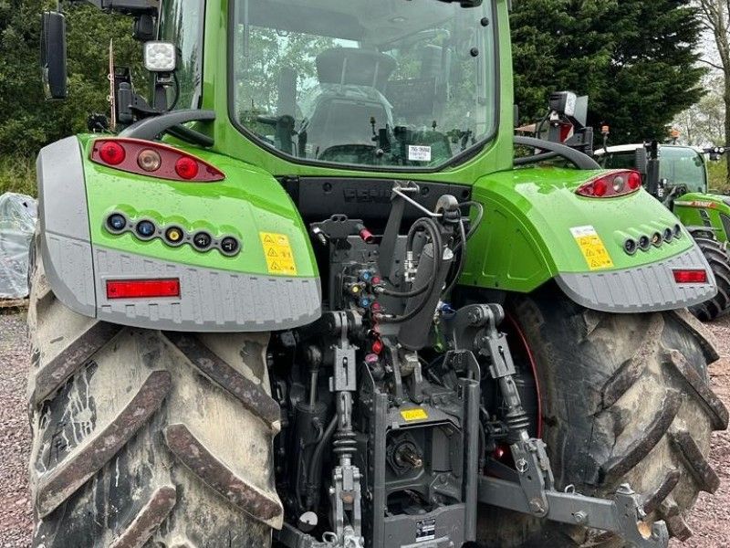 Fendt - 724 ProfiPlus Tractor - Image 4