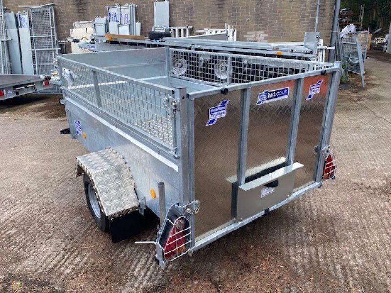 IFOR WILLIAMS - Q7E TRAILER - Image 4