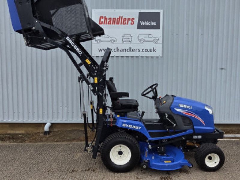 ISEKI - SXG327 54HT RIDE ON MOWER - Image 4