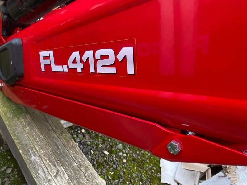 MASSEY FERGUSON - FL4121 LOADER BEAM - Image 6