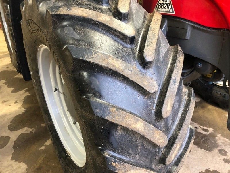 Massey Ferguson - 7718S EFD6 4WD TRACTOR - Image 5
