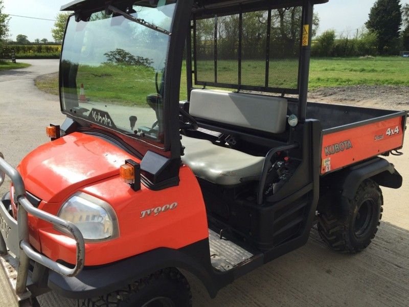 kubota - rtv900 - Image 3