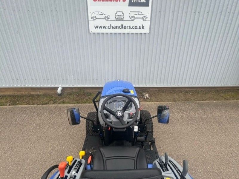 ISEKI - TM4230 COMPACT TRACTOR - Image 3