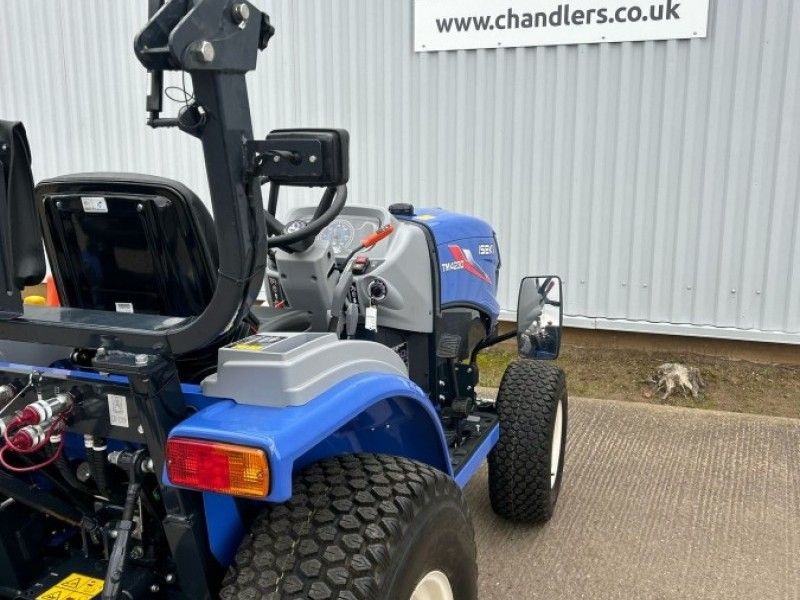 ISEKI - TM4230 COMPACT TRACTOR - Image 5