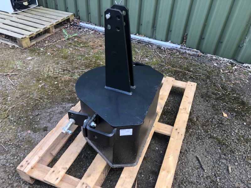 ISEKI - 250KG COUNTER WEIGHT - Image 2