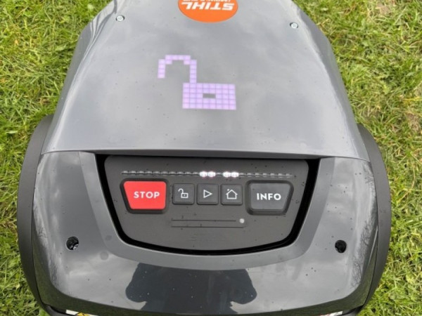 STIHL - IMOW 5 EVO ROBOTIC MOWER - Image 1