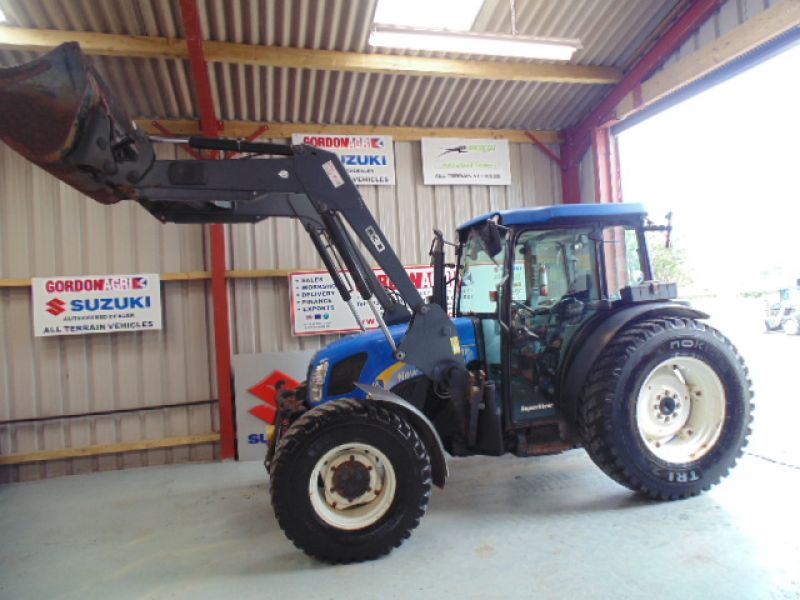 New Holland - T4050 - Image 3