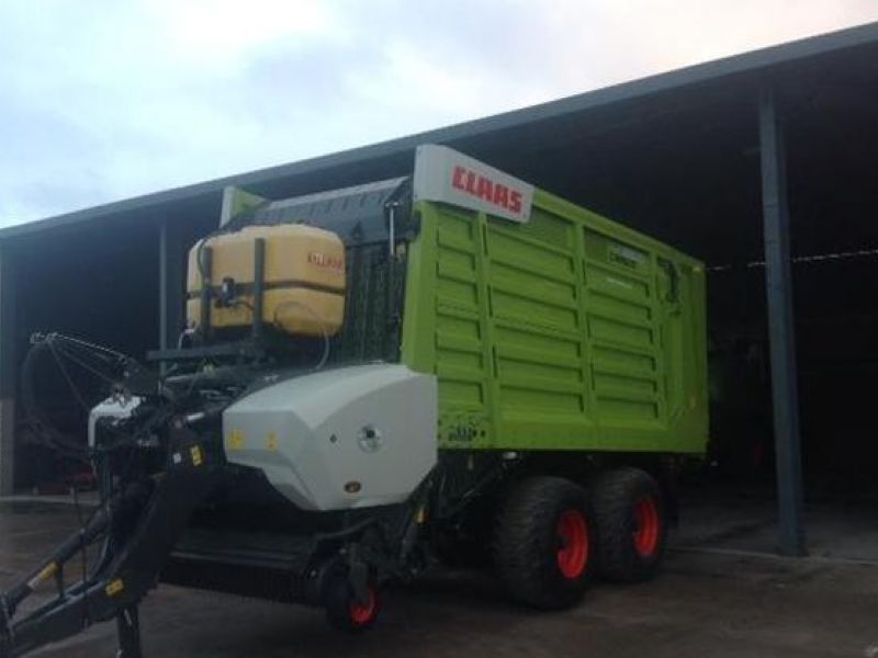 Claas  - Cargos 8300 - Image 2