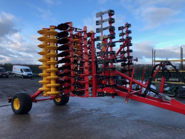 VADERSTAD - CR525 XT CULTIVATOR - Image 1