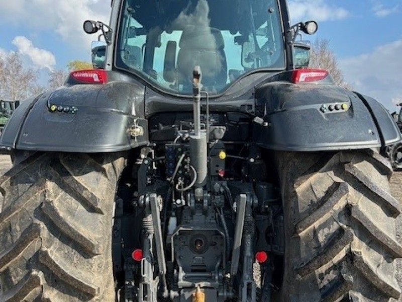 Valtra - T235D 4WD Tractor - Image 4