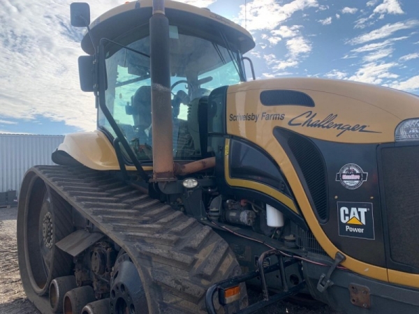 CHALLENGER - MT765B TRACKED TRACTOR - Image 1