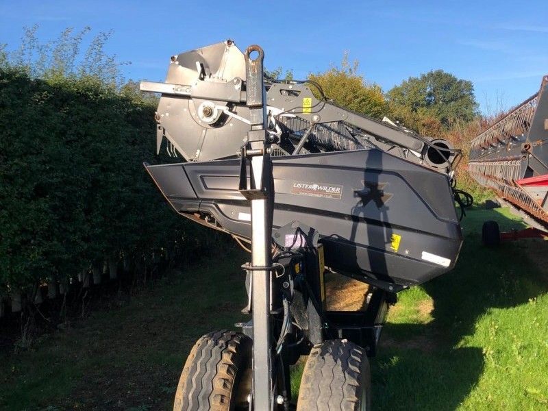 Massey Ferguson - Ideal 8T Combine - Image 5