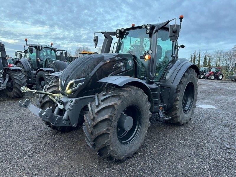 Valtra - T235D 4WD Tractor - Image 2