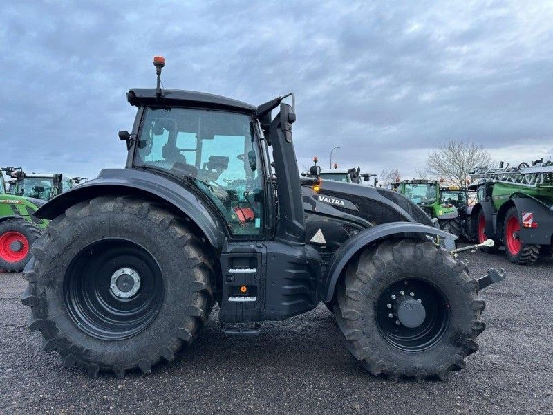 Valtra - T235D 4WD Tractor - Image 3