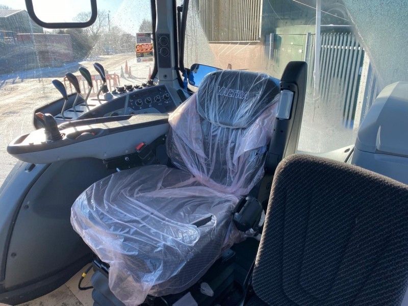 VALTRA - N155EA TRACTOR AND LOADER - Image 7