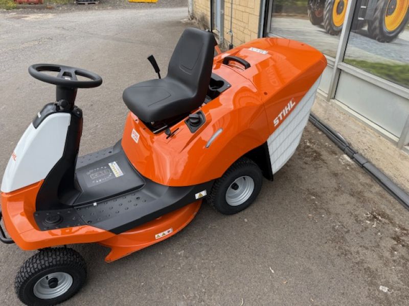 STIHL - RT4082.1 RIDE ON MOWER - Image 2