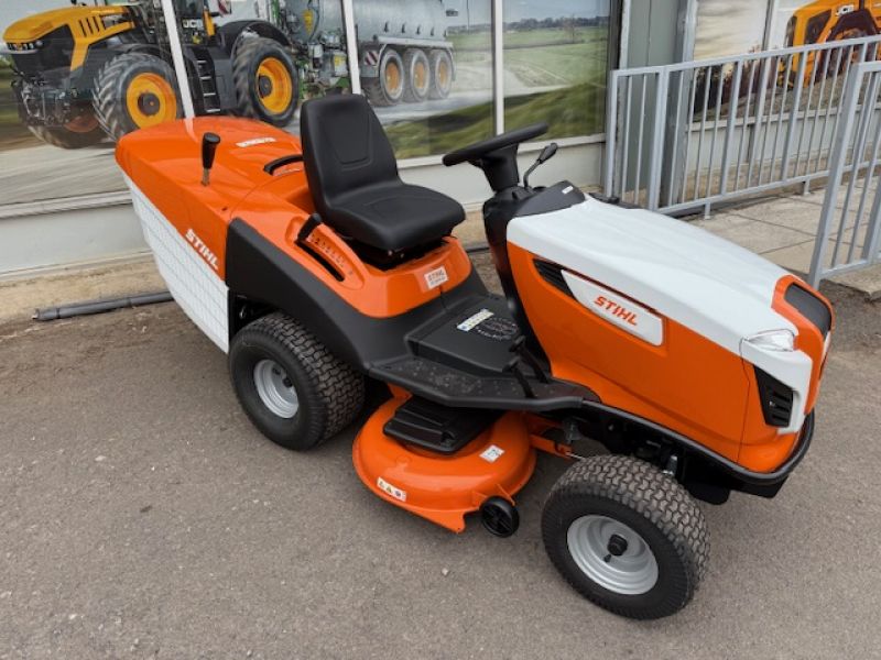 STIHL - 6112 ZL RIDE ON MOWER - Image 1