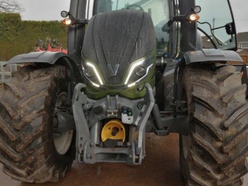 Valtra - T175EV Tractor - Image 3