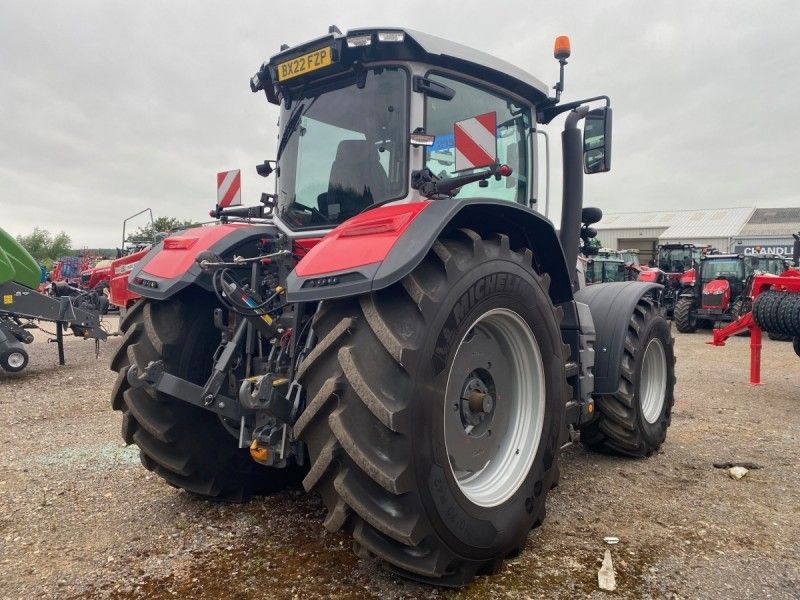 Massey Ferguson - 8S.265 EXD7 Tractor - Image 4