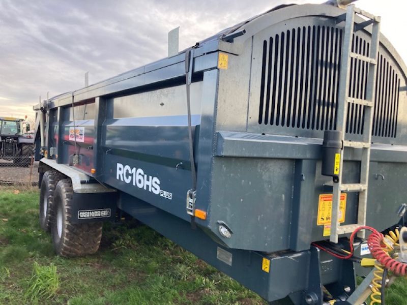 Richard Western - RC16HS Trailer - Image 1