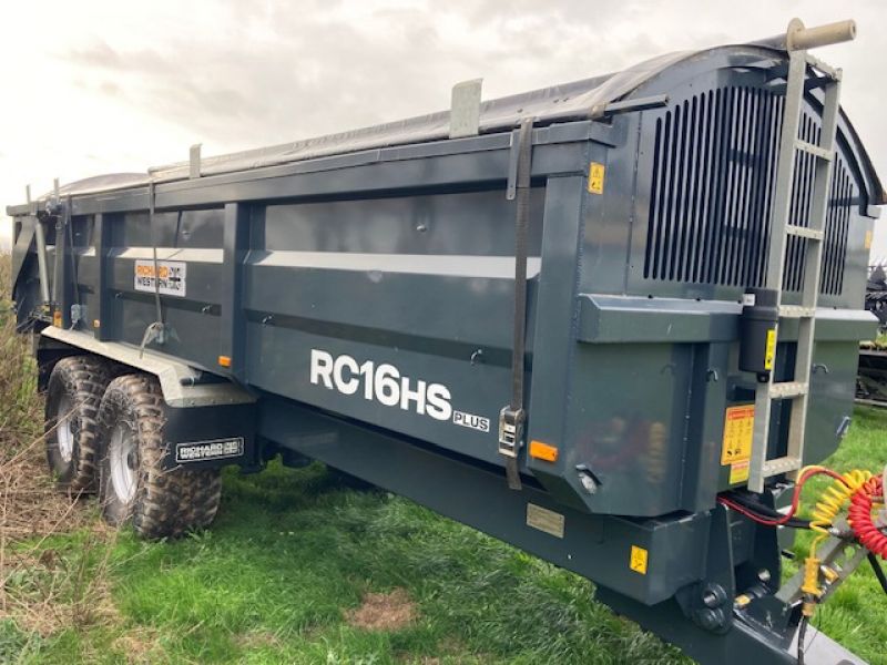 Richard Western - RC16HS Trailer - Image 1
