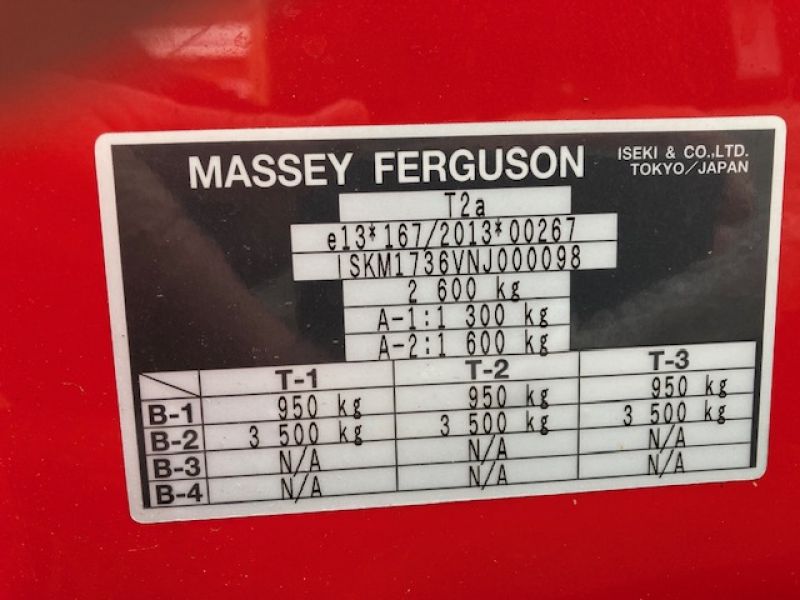 Massey Ferguson - 1735M HP COMPACT TRACTOR - Image 3