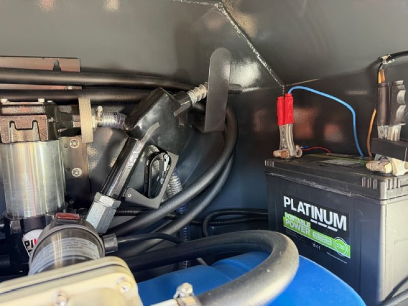 CHIEFTAIN - 1000L FUEL BOWSER - Image 5