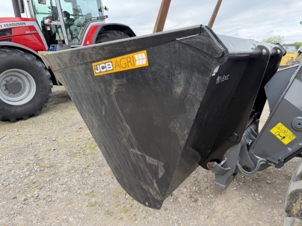 JCB - 2.5 CM GRAIN BUCKET - Image 1