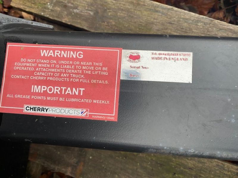 Cherry - Euro 8 Adapter Plate - Image 3