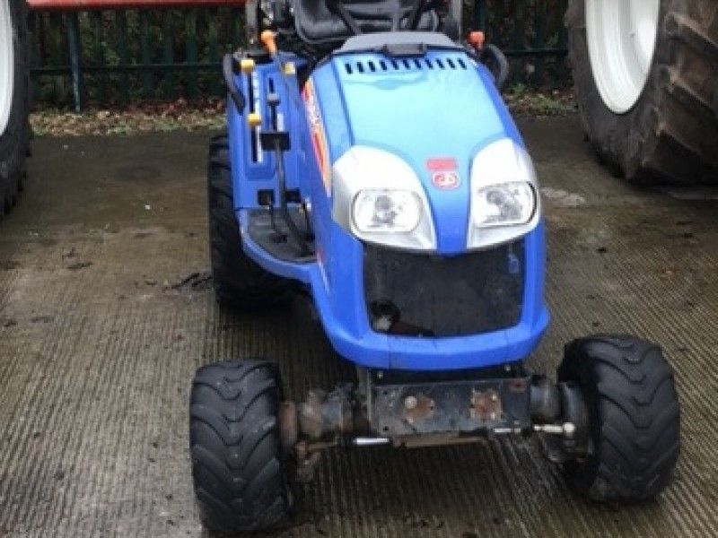 ISEKI - TXG237 COMPACT TRACTOR - Image 2
