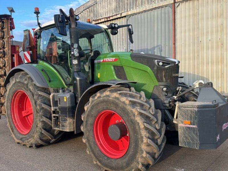 FENDT - 728 VARIO GEN 7 TRACTOR - Image 1