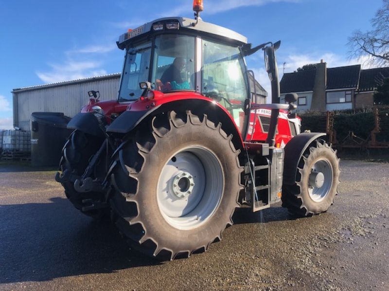 MASSEY FERGUSON - 7S.180 ESD6 4WD TRACTOR - Image 3