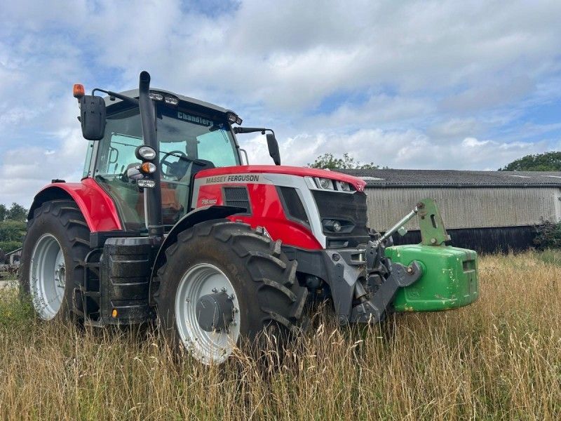 MASSEY FERGUSON - 7S.180 4WD TRACTOR - Image 1